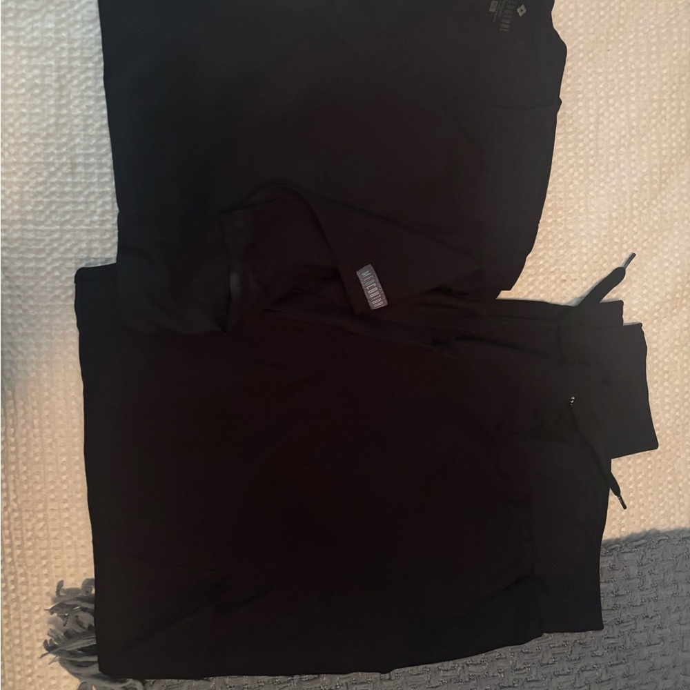 Med Couture Black Scrub Set